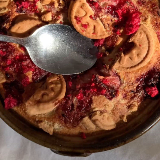 Jammie Dodger Baked Oats